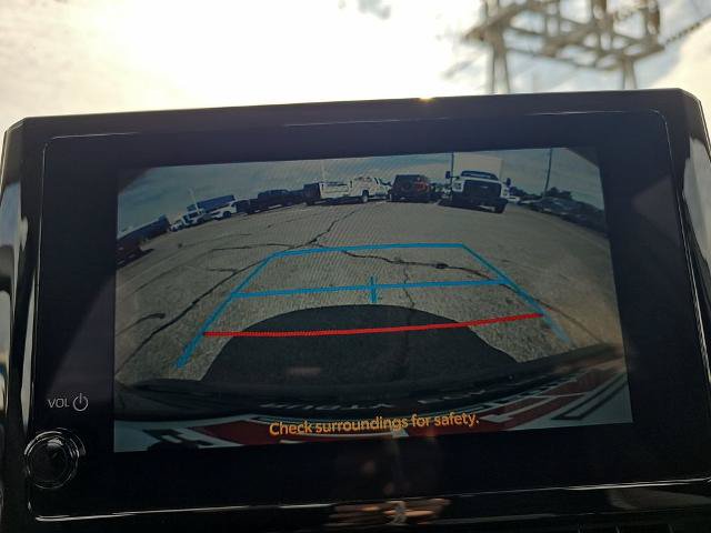 Used 2025 Toyota Corolla LE FWD image 20