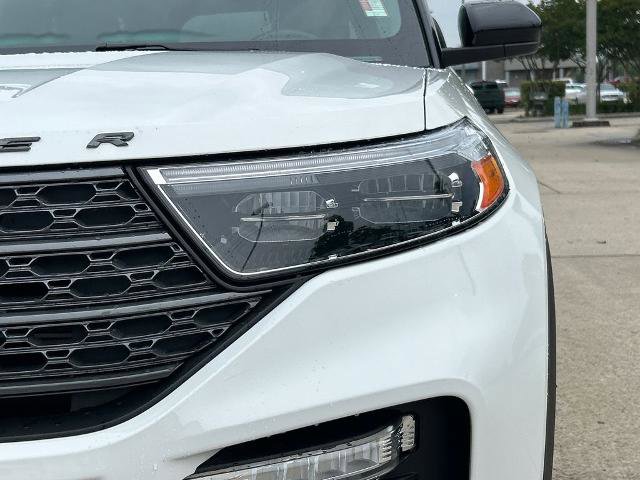 Certified 2023 Ford Explorer XLT w/ Equipment Group 202A RWD image 12