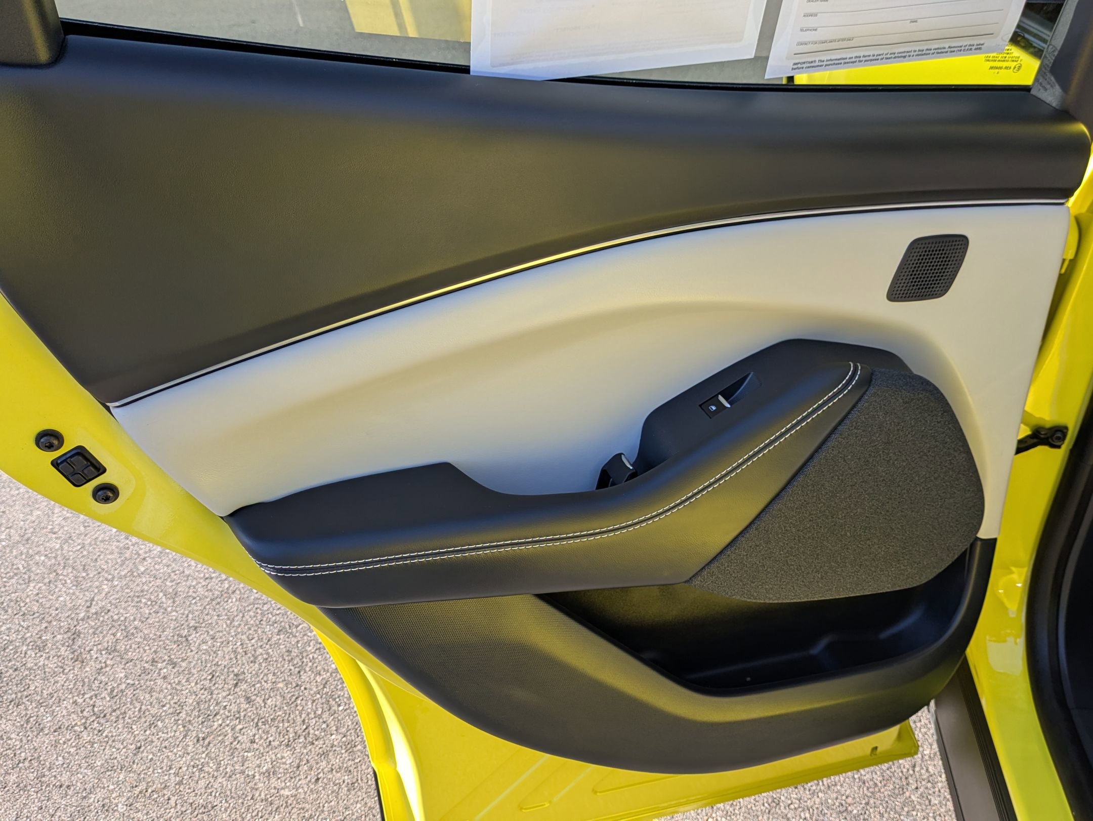Certified 2025 Ford Mustang Mach-E Premium RWD image 32