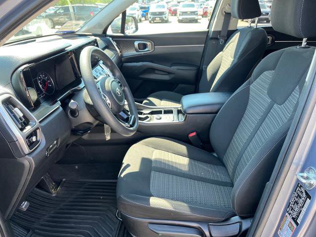 Used 2021 Kia Sorento LX image 17