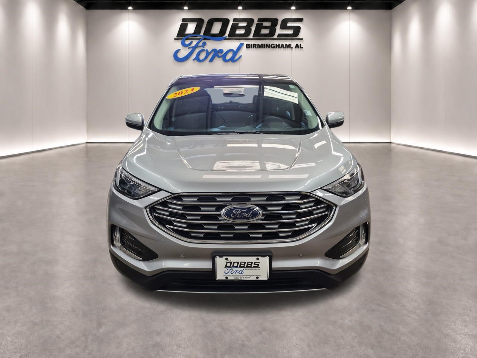 Certified 2024 Ford Edge Titanium AWD/4WD image 3