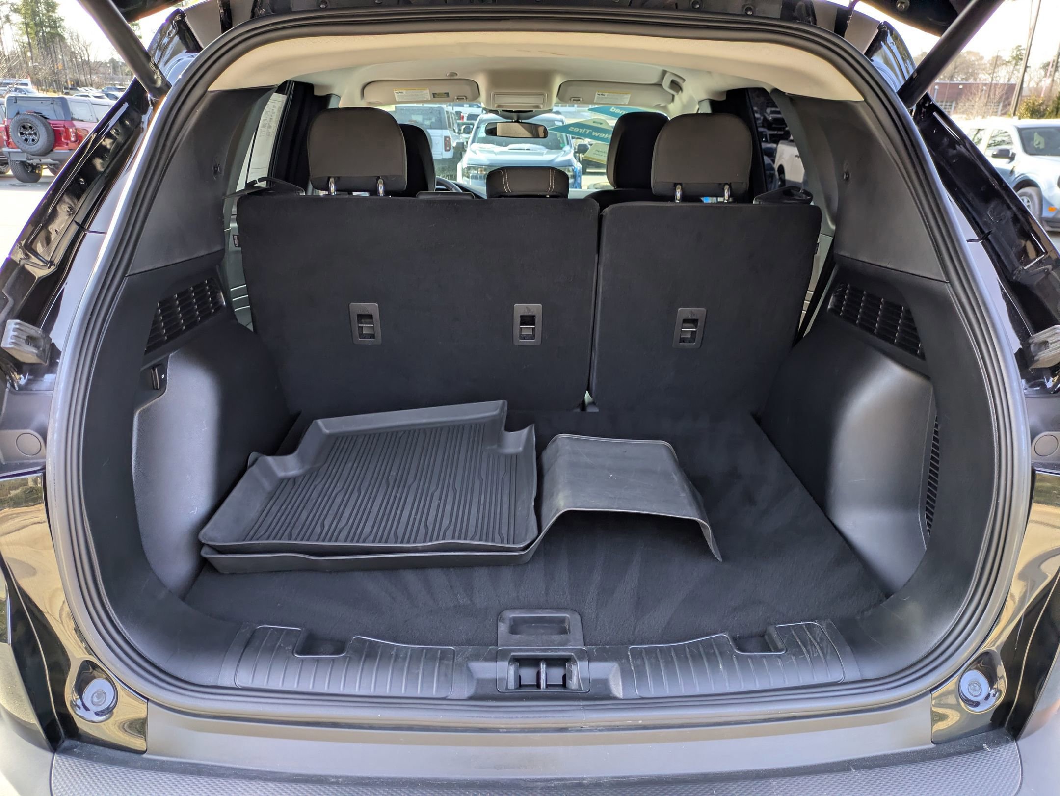 Certified 2024 Ford Escape Active w/ Cold Weather Package image 34