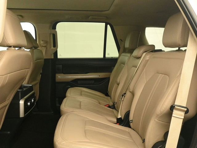 Certified 2024 Ford Expedition Limited image 10