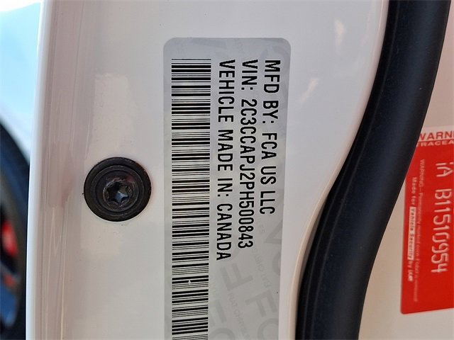 Used 2023 Chrysler 300 C image 27