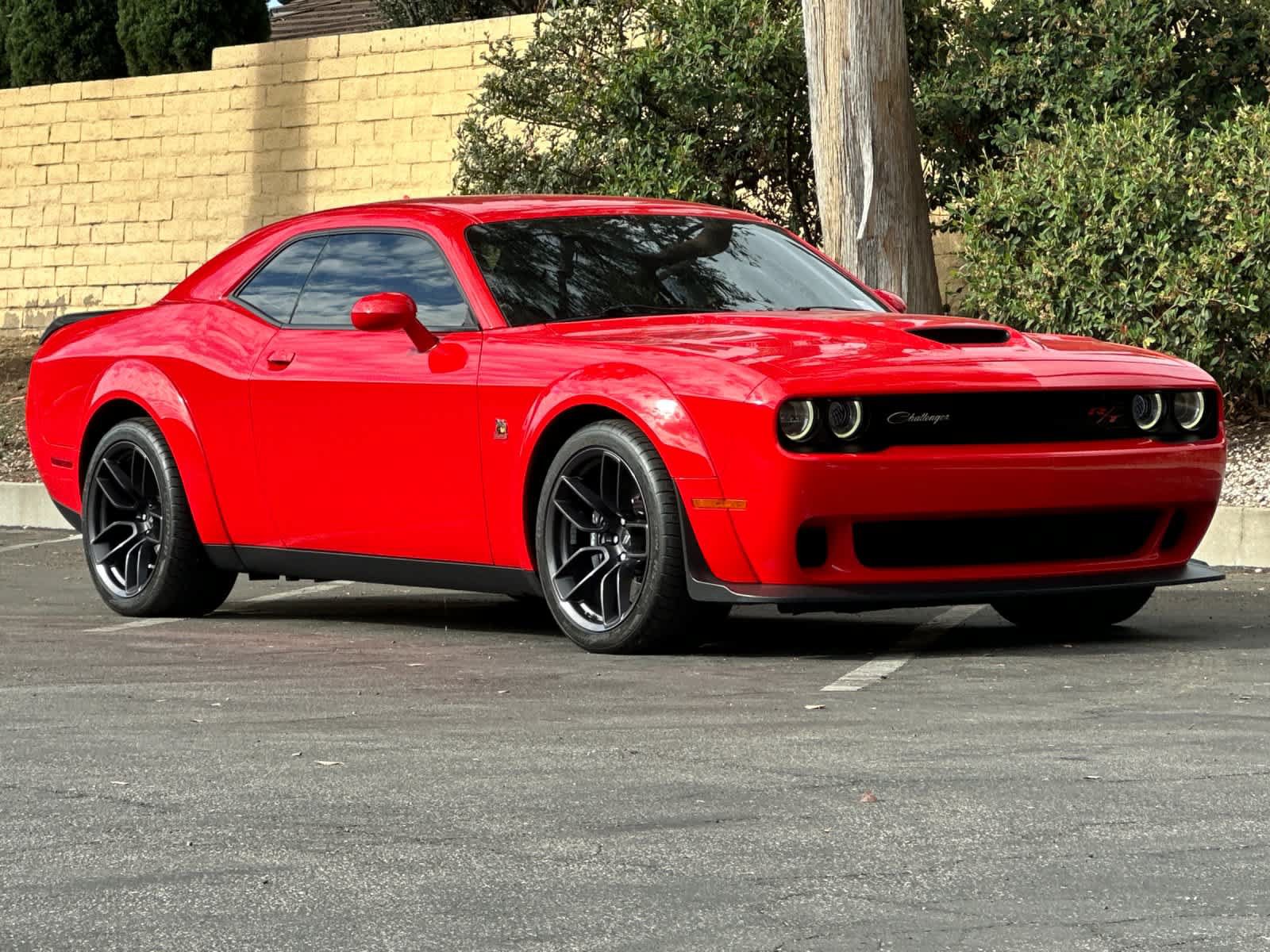 Used 2021 Dodge Challenger R/T Scat Pack RWD image 9