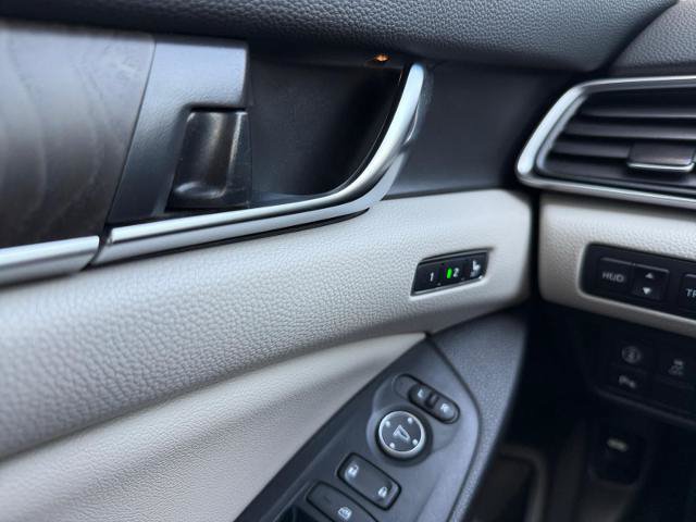 Used 2022 Honda Accord Touring image 29