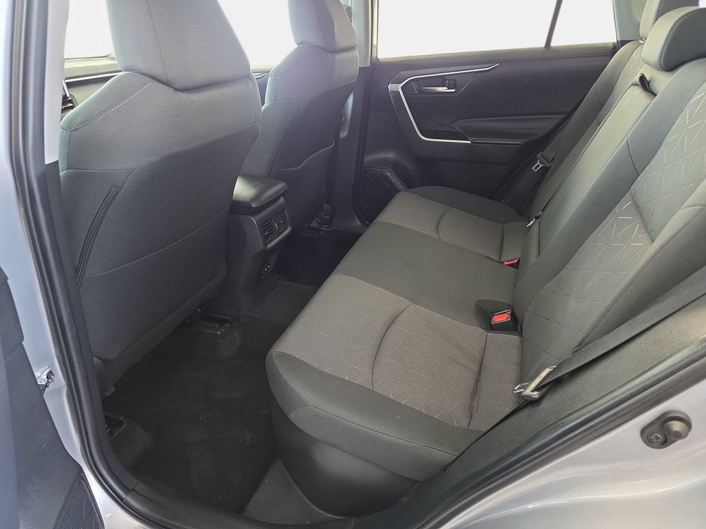 Used 2024 Toyota RAV4 XLE AWD/4WD image 11