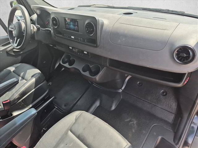 Used 2024 Mercedes-Benz Sprinter 2500 w/ Acoustic Package image 18