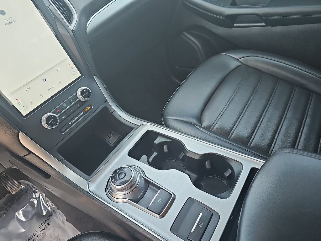 Certified 2022 Ford Edge SEL AWD/4WD image 23