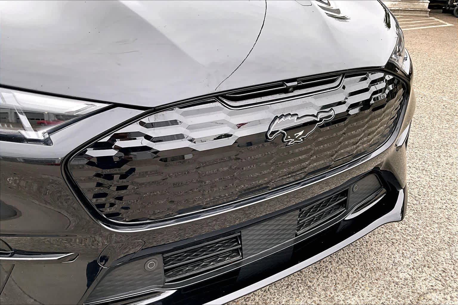 Certified 2025 Ford Mustang Mach-E GT AWD/4WD image 35