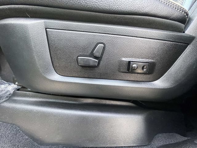 Used 2019 RAM 2500 Limited AWD/4WD image 11