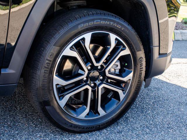 Used 2023 Jeep Compass Limited AWD/4WD image 8