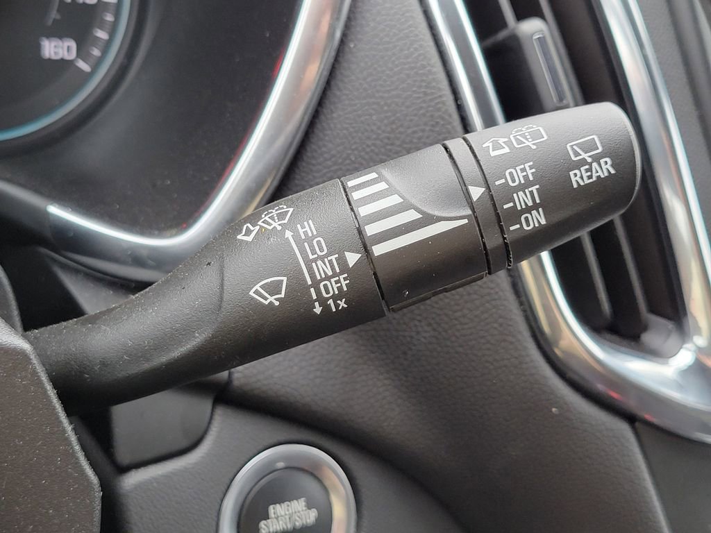 Used 2024 Chevrolet Equinox LT image 30