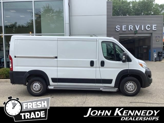 Used 2025 RAM ProMaster 2500 w/ U-Haul Equipment Group FWD image 2