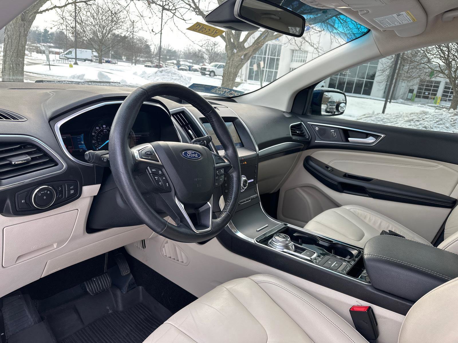 Certified 2020 Ford Edge Titanium image 9