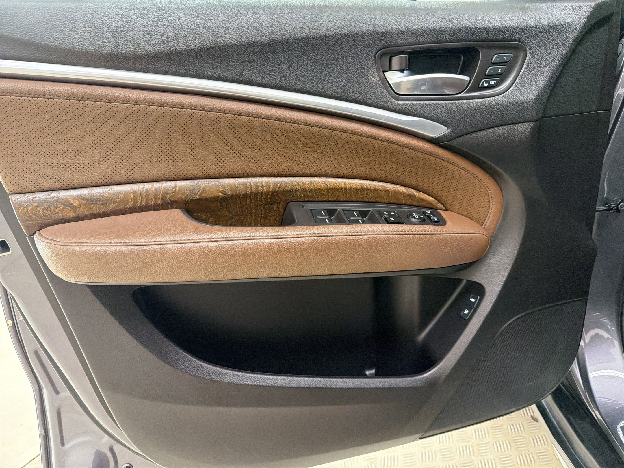 Used 2019 Acura MDX SH-AWD w/ Technology Package image 13