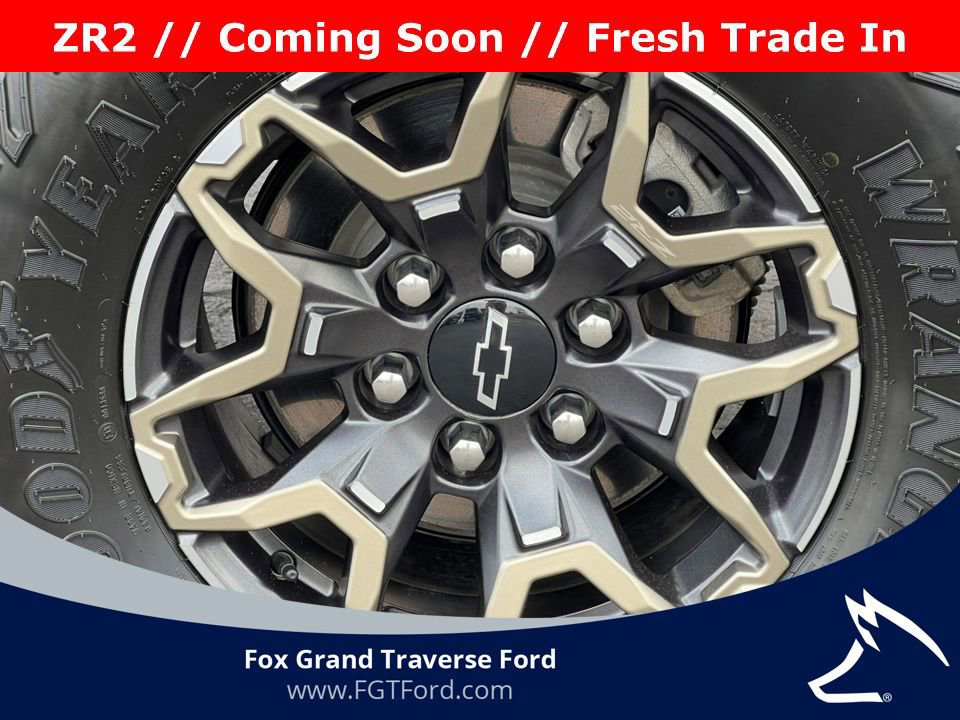 Used 2024 Chevrolet Colorado ZR2 w/ Safety Package image 16