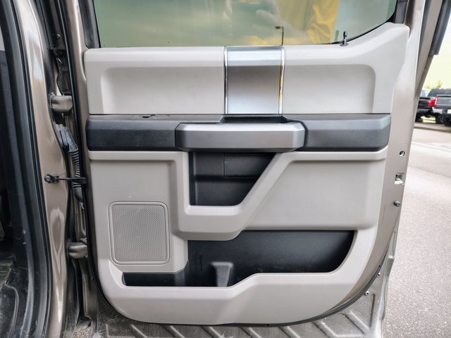 Certified 2018 Ford F150 XLT w/ Equipment Group 302A Luxury AWD/4WD image 16