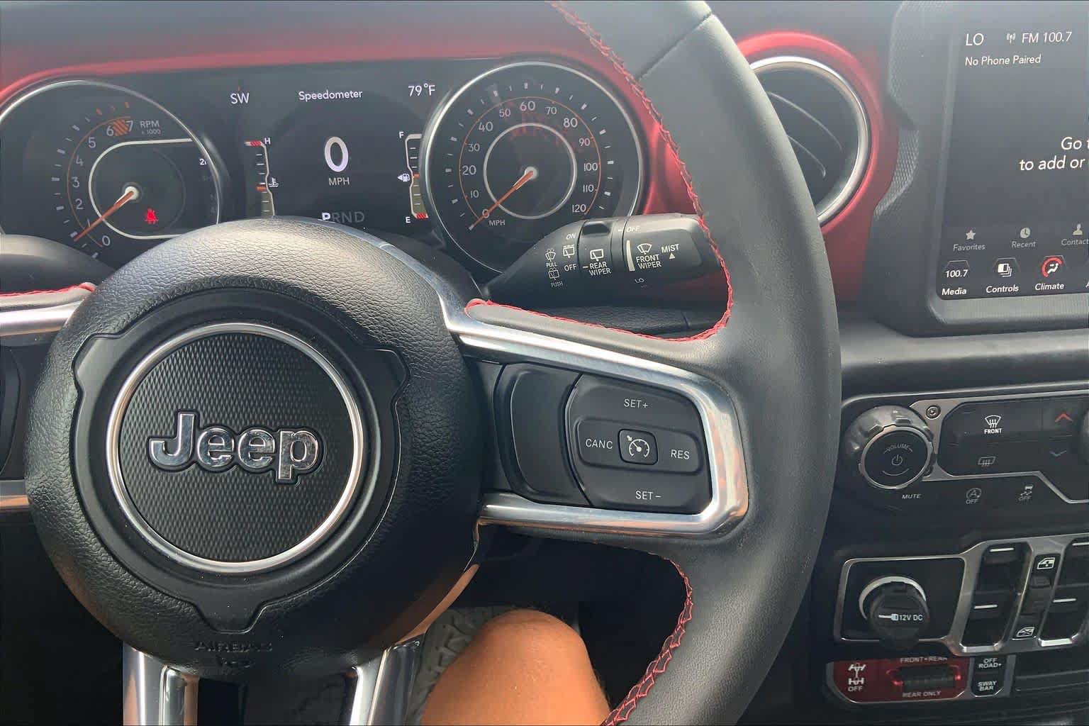 Used 2023 Jeep Wrangler Unlimited Rubicon AWD/4WD image 25