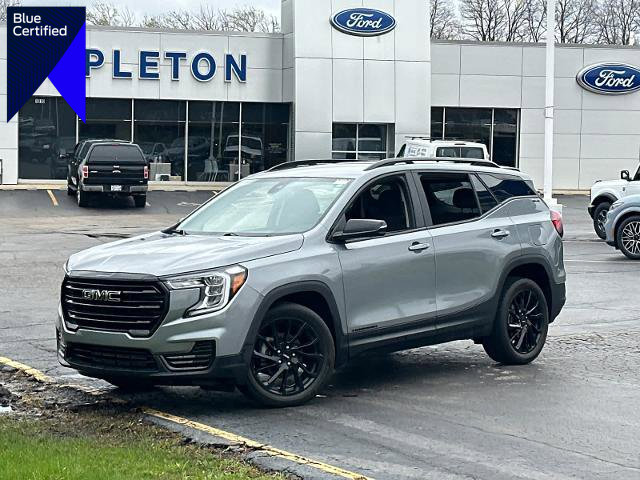 Used 2023 GMC Terrain SLE w/ Driver Convenience Package