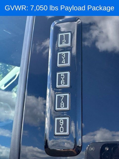 Certified 2022 Ford F150 Raptor w/ Convenience Package AWD/4WD image 12