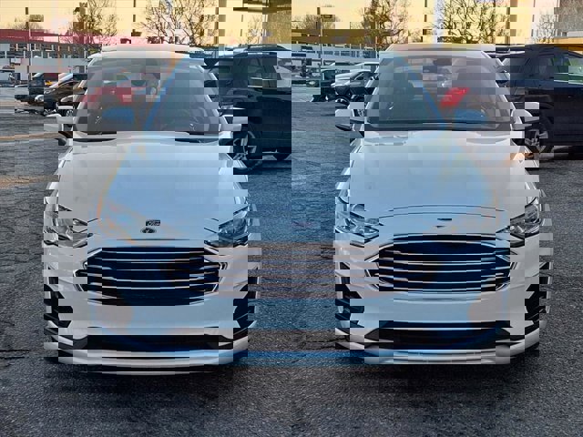 Certified 2020 Ford Fusion SE image 18