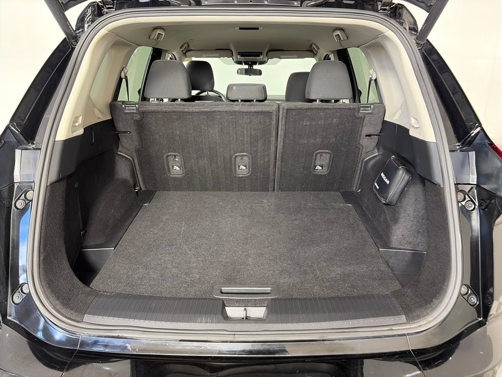 Used 2024 Nissan Rogue SV AWD/4WD image 26