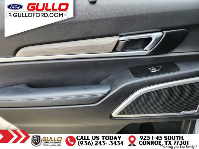 Used 2022 Kia Telluride EX w/ EX Premium Package image 16