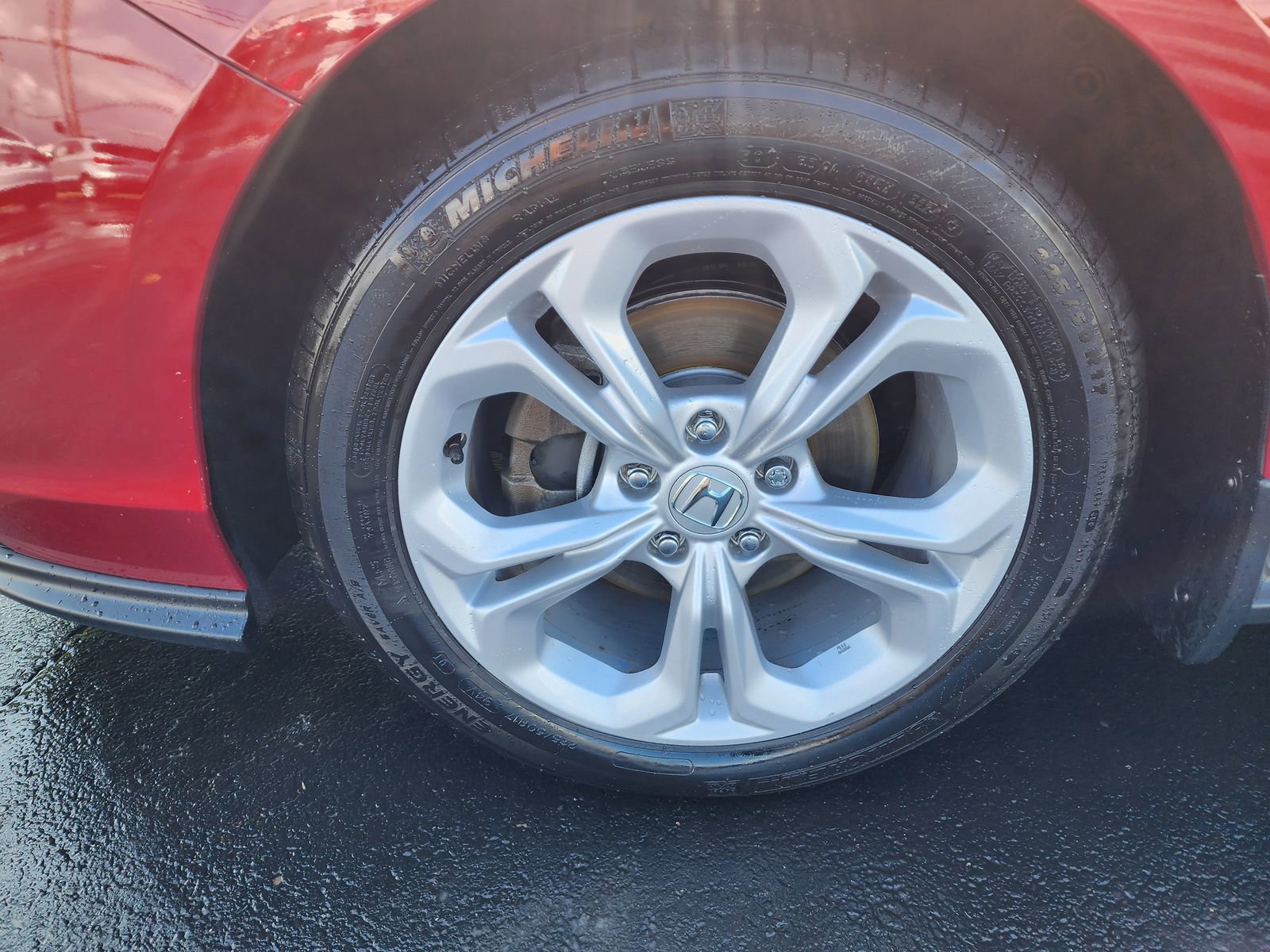 Used 2025 Honda Accord LX image 9