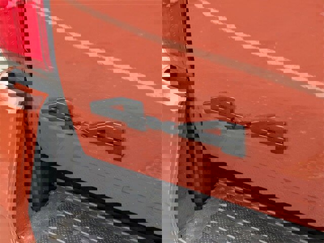 Used 2025 Toyota Tacoma TRD Off-Road image 38