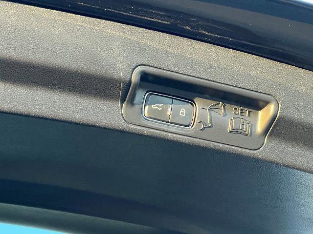 Certified 2022 Ford Explorer XLT w/ Equipment Group 202A image 32