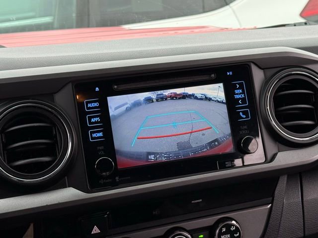 Used 2016 Toyota Tacoma SR image 5