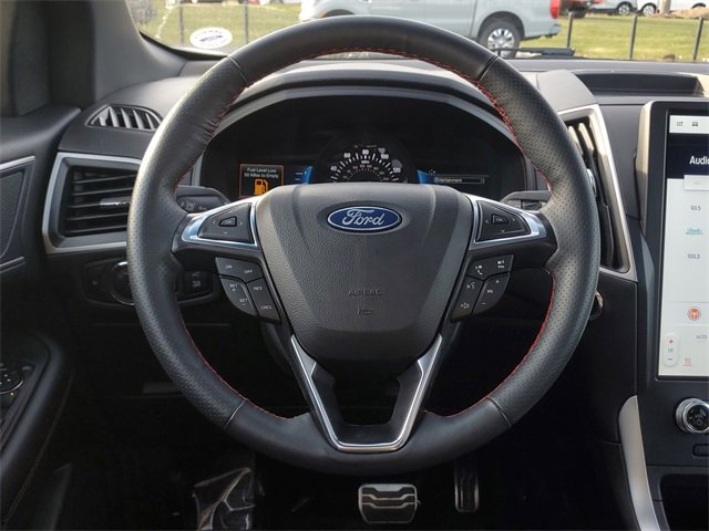 Certified 2024 Ford Edge ST-Line image 31