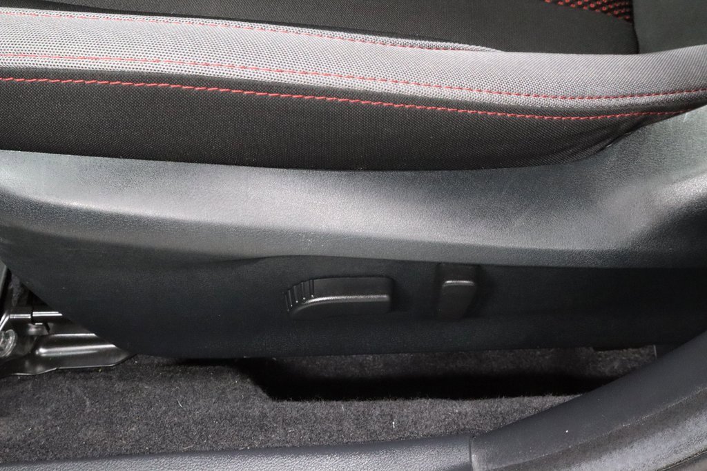 Used 2022 Subaru Impreza 2.0i Sport image 21