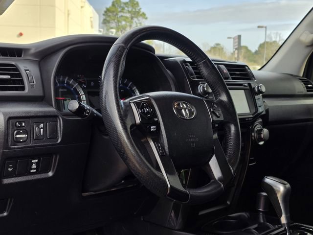 Used 2018 Toyota 4Runner TRD Off-Road Premium image 24