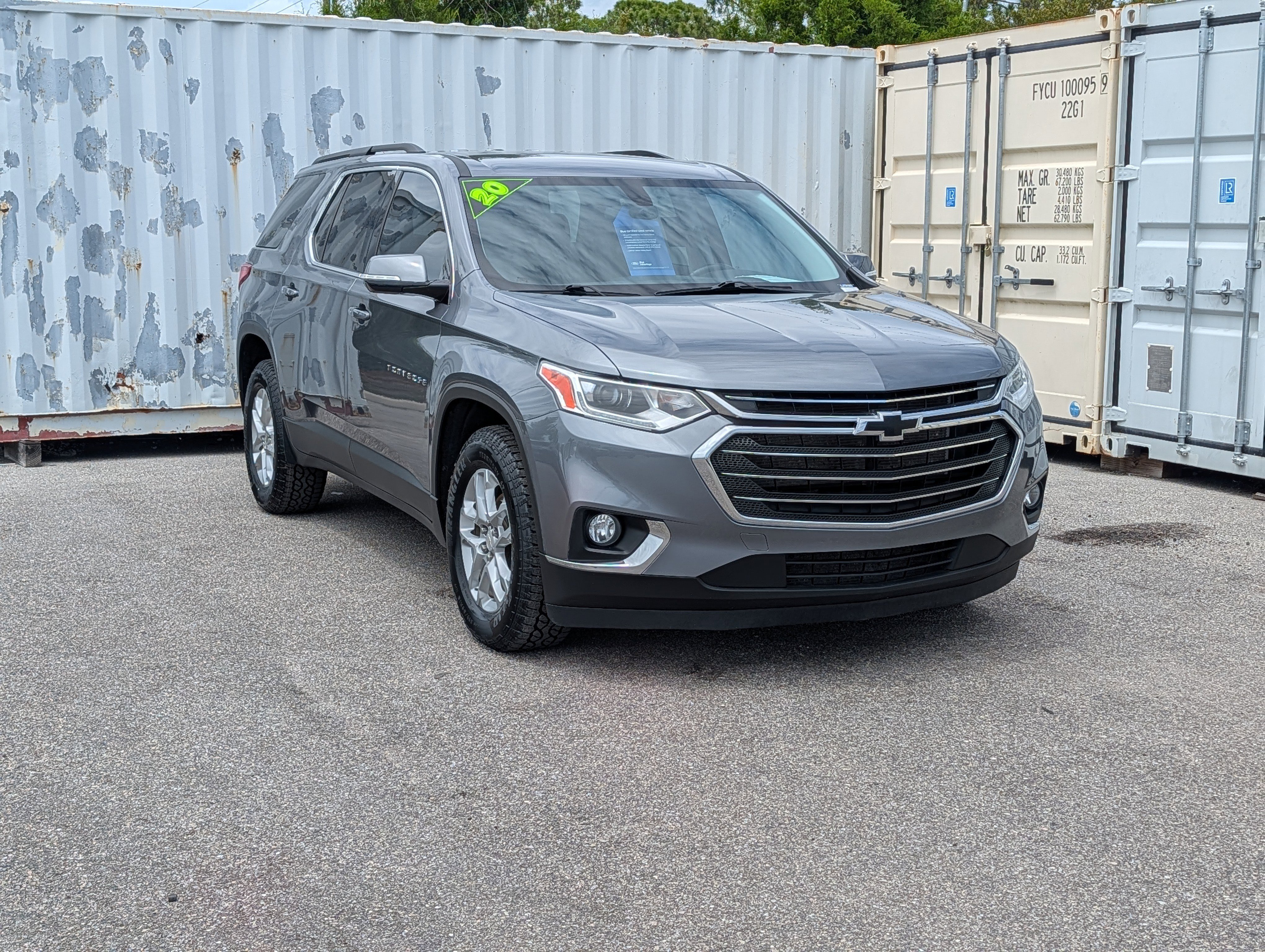 Used 2020 Chevrolet Traverse LT FWD video 2