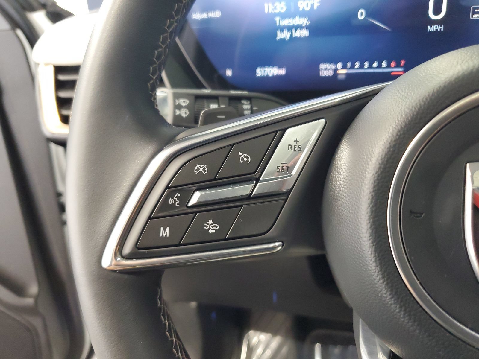 Used 2024 Buick Envision Avenir AWD/4WD image 22