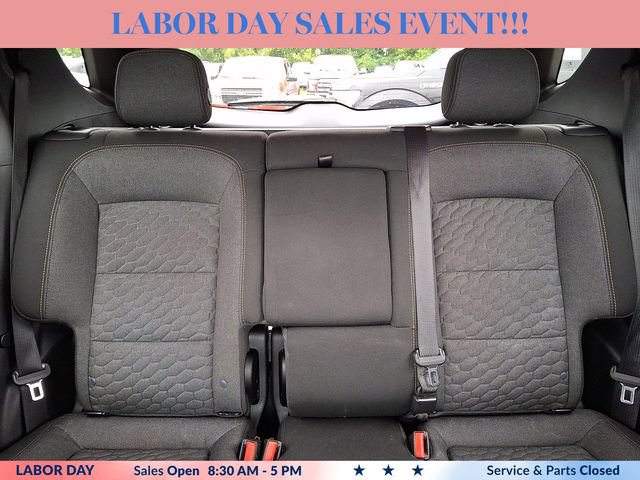 Used 2020 Chevrolet Equinox LT w/ Driver Convenience Package AWD/4WD image 19