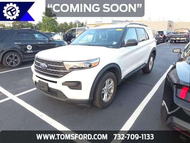 Certified 2022 Ford Explorer XLT w/ Class IV Trailer Tow Package