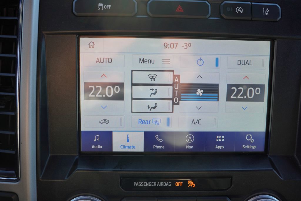 Certified 2020 Ford F150 Lariat w/ Equipment Group 502A Luxury image 28