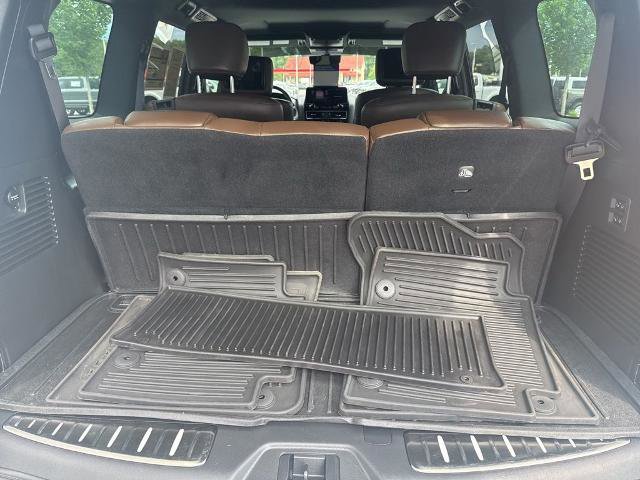 Used 2023 Nissan Armada Platinum w/ Captain's Chairs Package RWD image 32