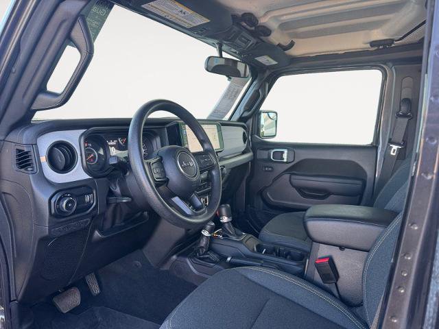 Used 2025 Jeep Wrangler Unlimited Sport AWD/4WD image 9