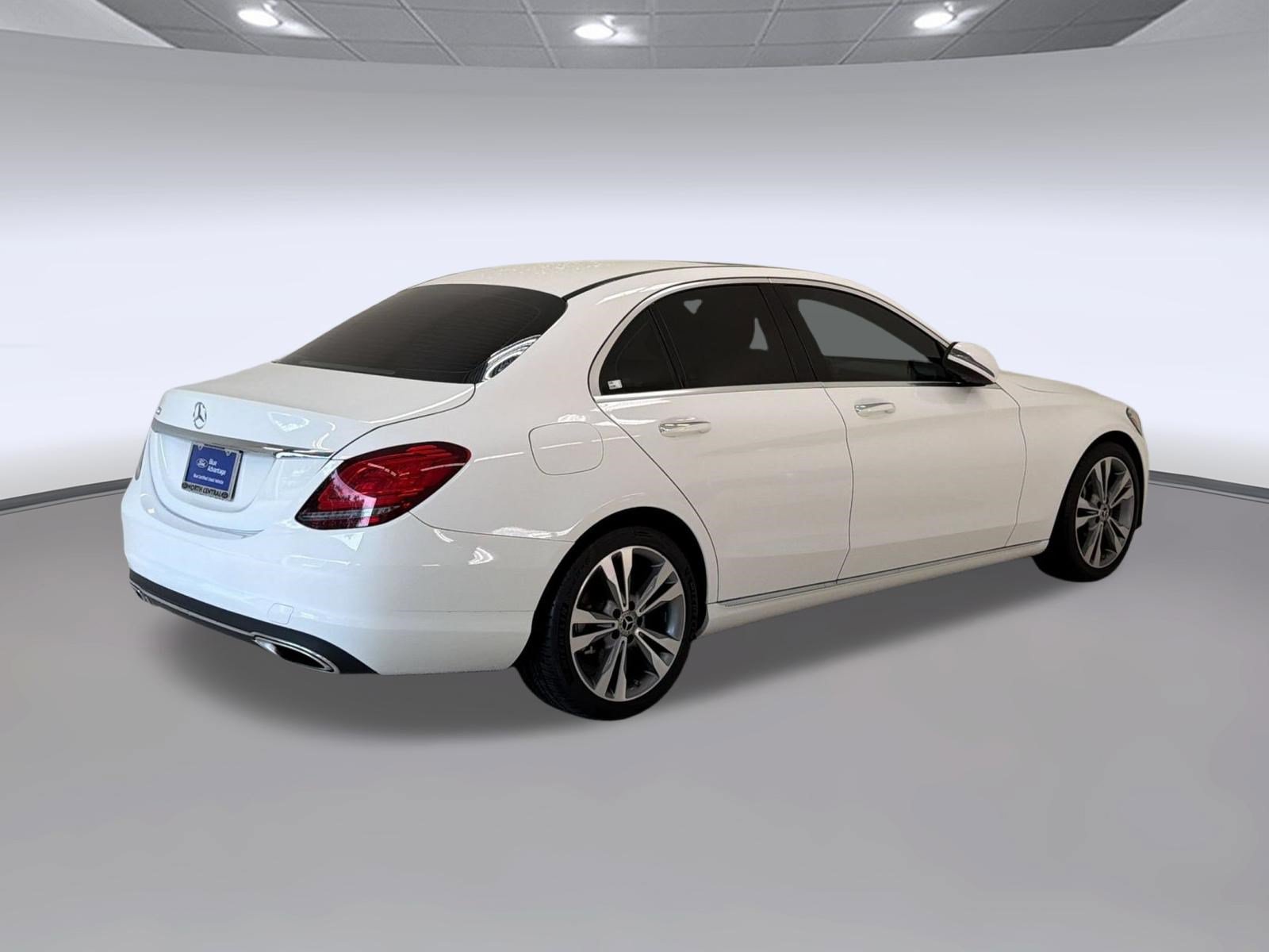 Used 2020 Mercedes-Benz C 300 Sedan image 9
