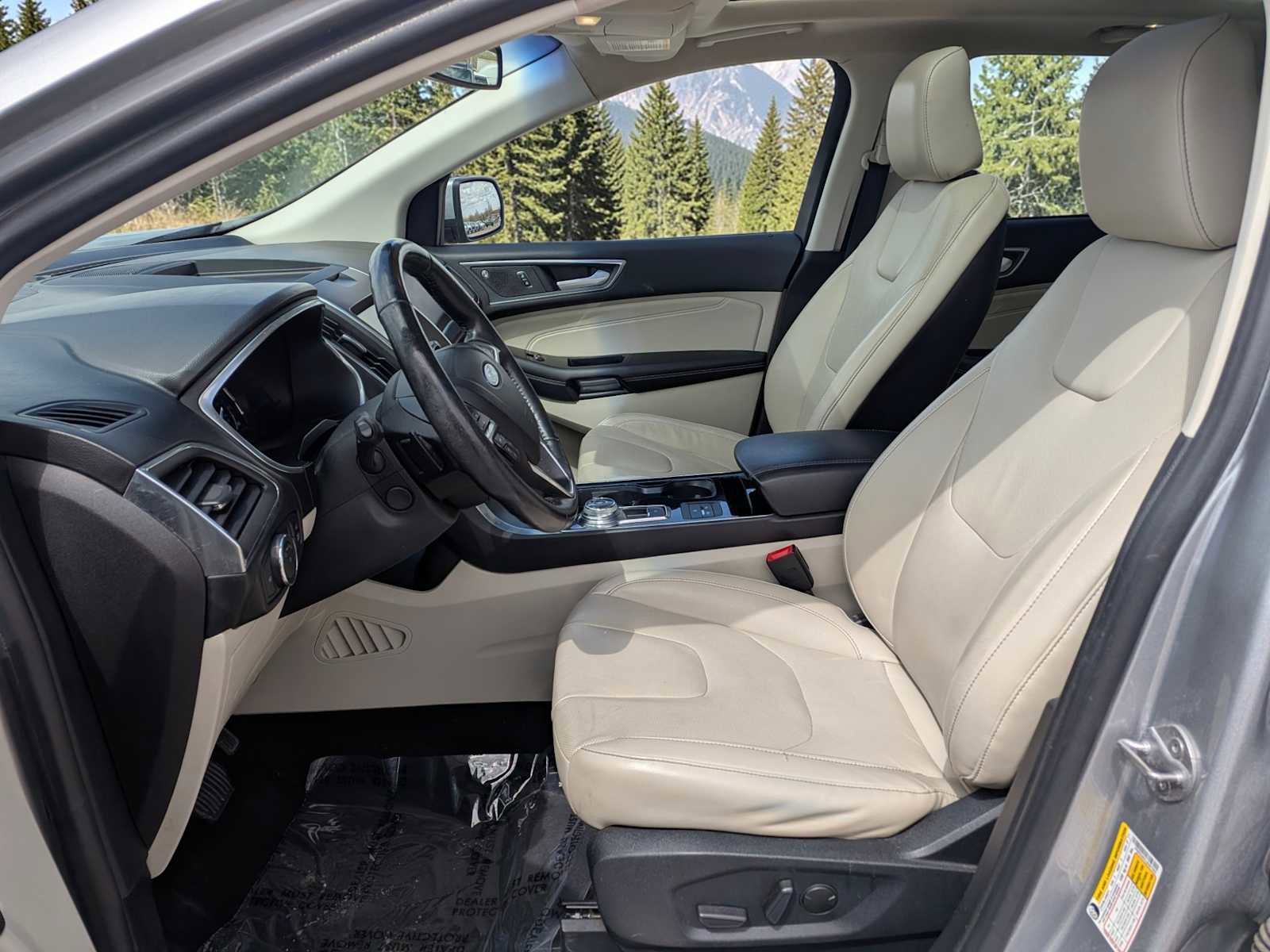 Certified 2020 Ford Edge Titanium w/ Equipment Group 301A AWD/4WD image 16