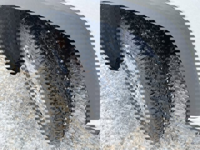 Used 2023 Toyota RAV4 XLE AWD/4WD image 37