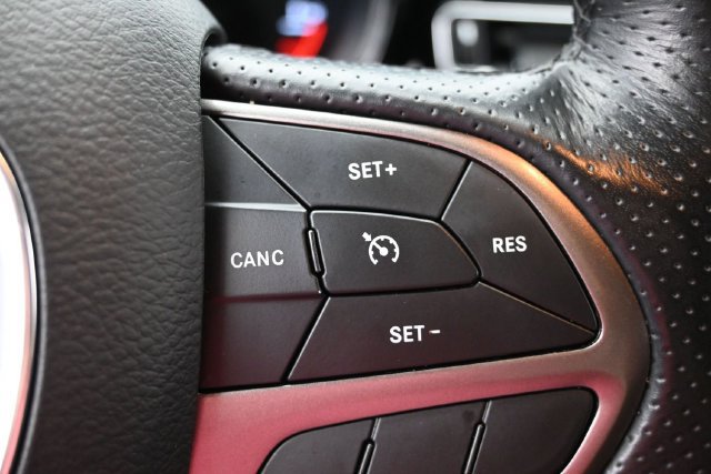 Used 2024 Dodge Durango SXT AWD/4WD image 16