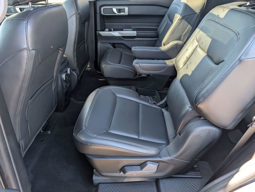 Certified 2021 Ford Explorer XLT w/ Equipment Group 202A image 47