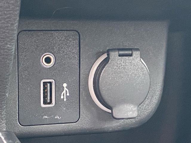 Used 2020 Nissan Kicks SV image 17