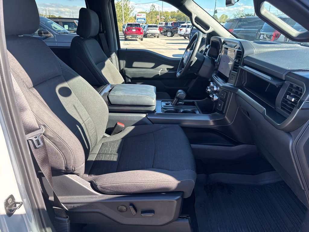 Certified 2024 Ford F250 4x4 Crew Cab Super Duty image 35