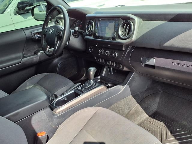 Used 2019 Toyota Tacoma TRD Sport w/ Technology Package RWD image 25